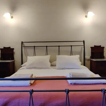 Viento De Ladera Con Piscina Cubierta Σεγκόβια