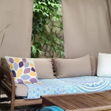 Viento De Ladera Con Piscina Cubierta 乡村民宿 塞哥维亚