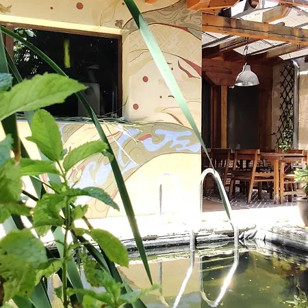 Viento De Ladera Con Piscina Cubierta *